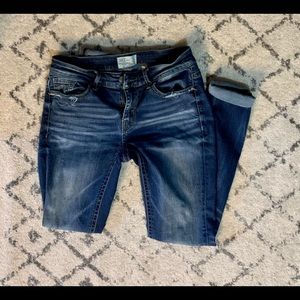 Buckle Skinny Blue Jeans